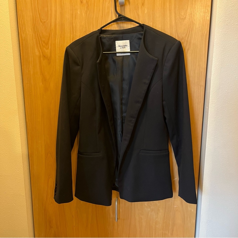 Abercrombie & Fitch Collarless Black Women's Blazer